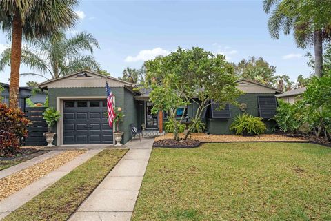 A home in WINTER PARK