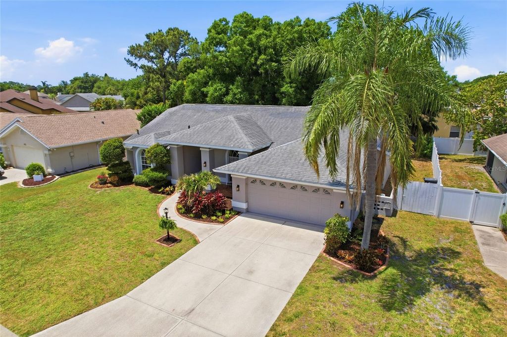 Photo of 6130 55th Avenue Circle E, Bradenton, FL 34203 (MLS # A4691788)