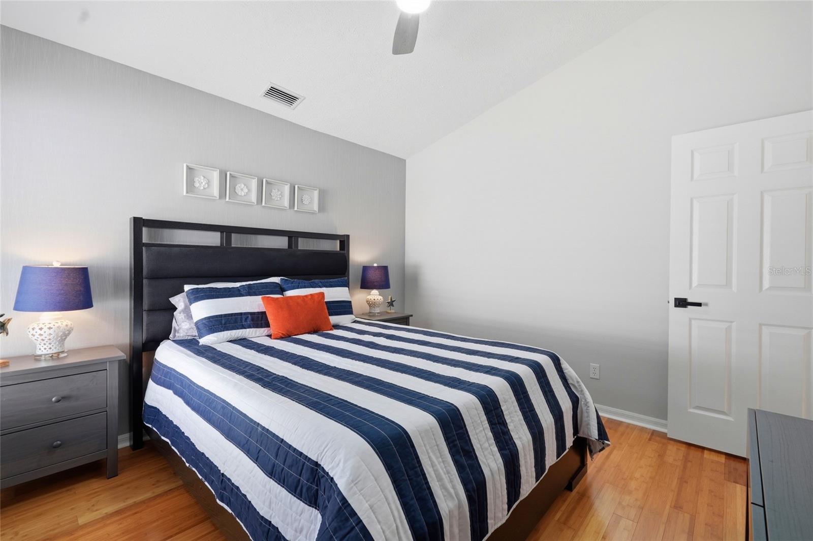 RIVER LANDINGS BLUFFS PH II - Residential