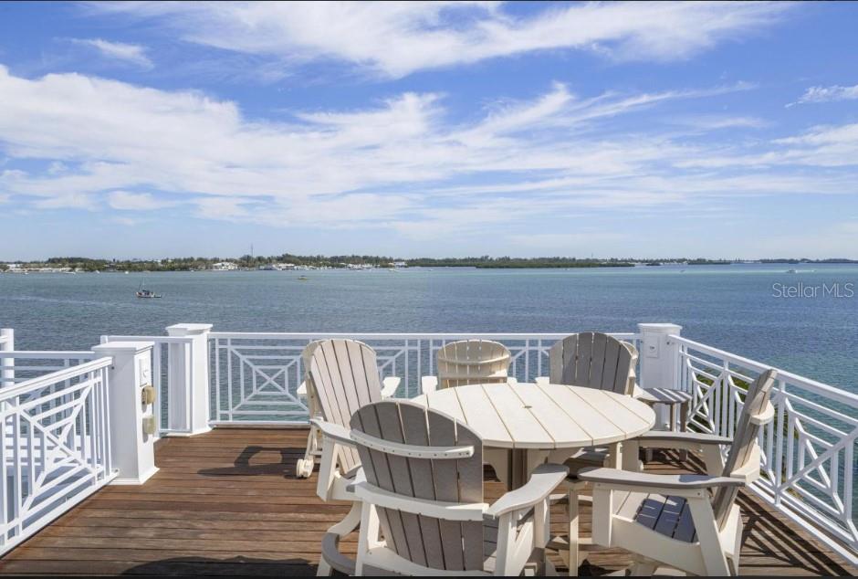 CORTEZ BEACH - Residential