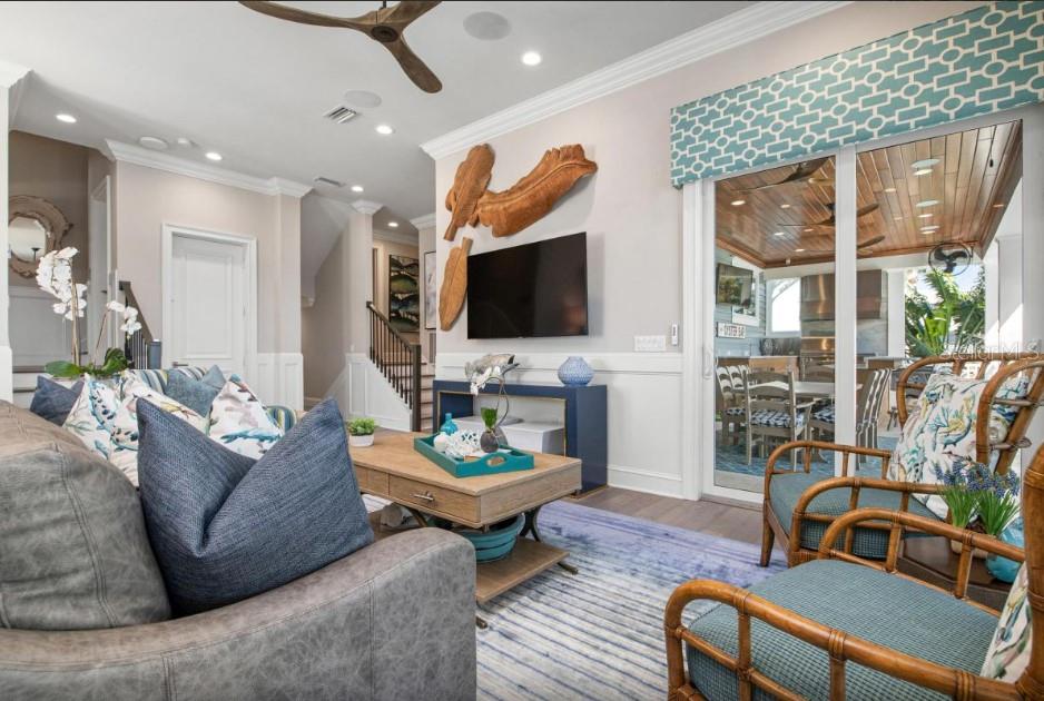 CORTEZ BEACH - Residential