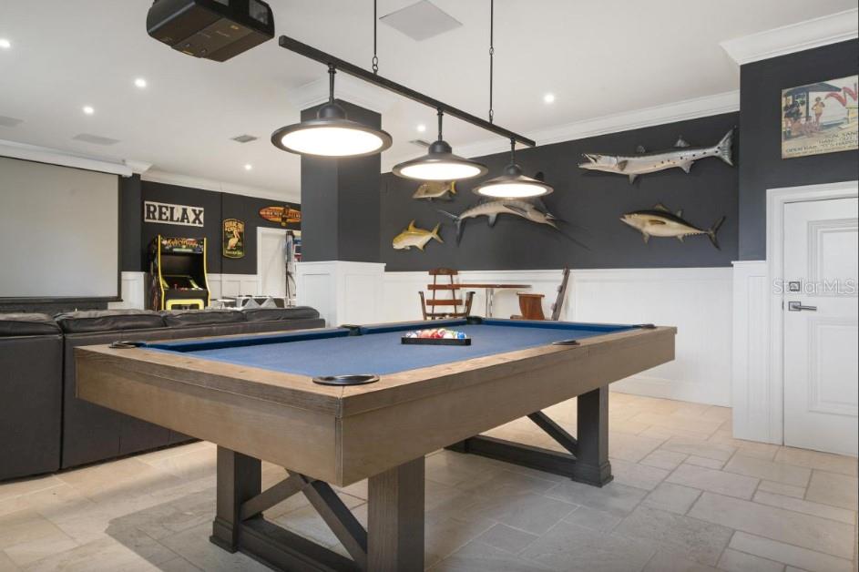 CORTEZ BEACH - Residential