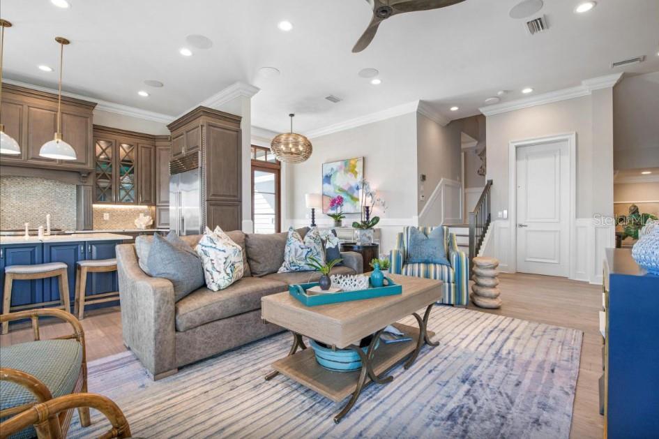 CORTEZ BEACH - Residential