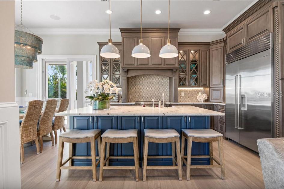 CORTEZ BEACH - Residential