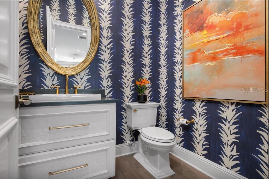 CORTEZ BEACH - Residential