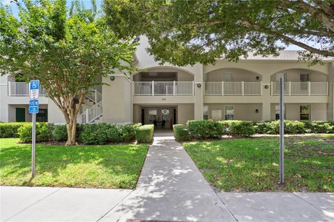Photo of 580 Cranes Way #258, Altamonte Springs, FL 32701 (MLS # O6450245)