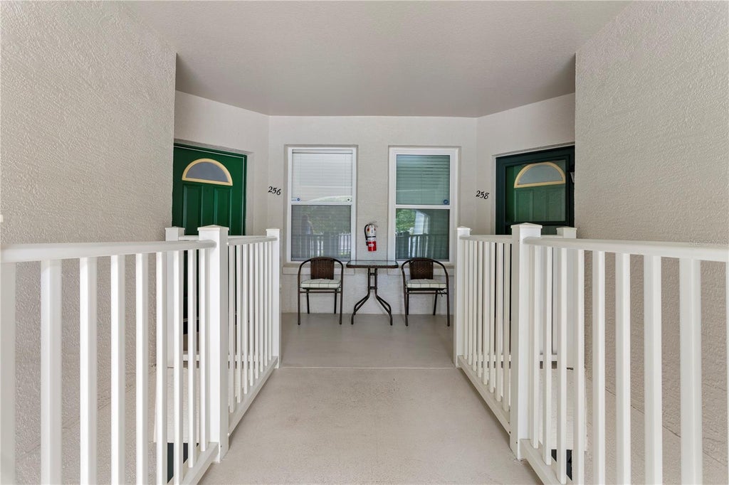 Photo of 580 Cranes Way #258, Altamonte Springs, FL 32701 (MLS # O6450245)