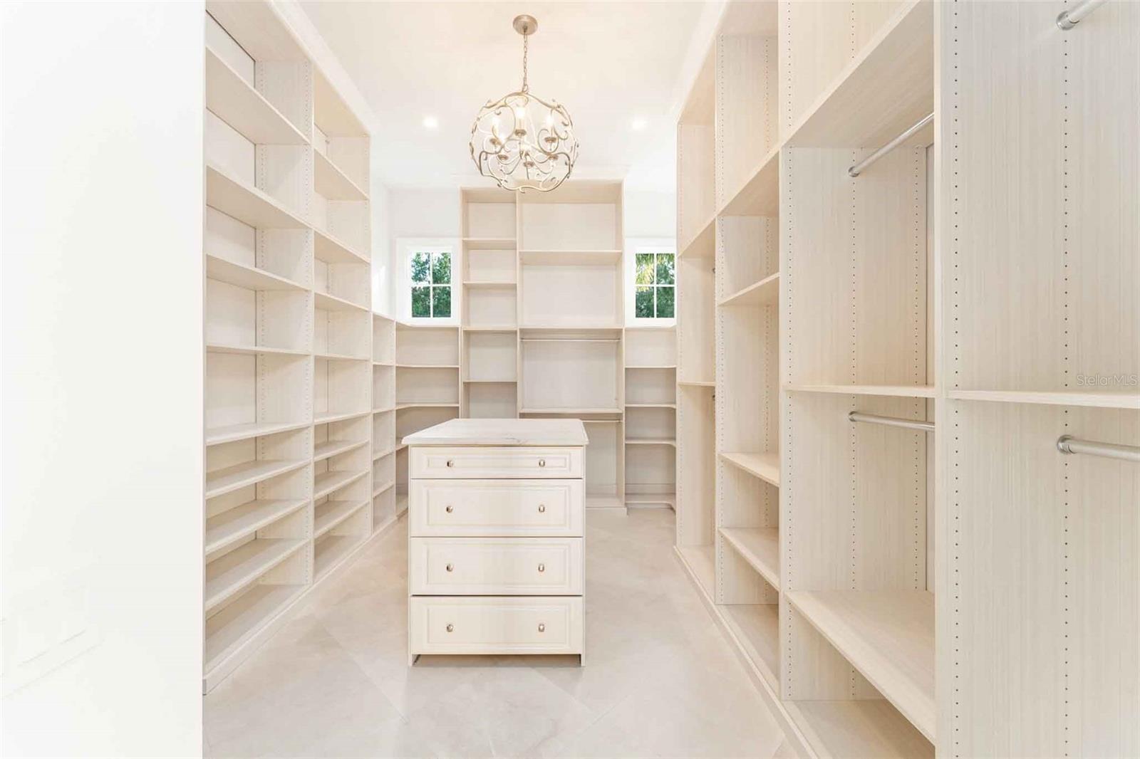 GOLDEN OAK PH 4 - Residential