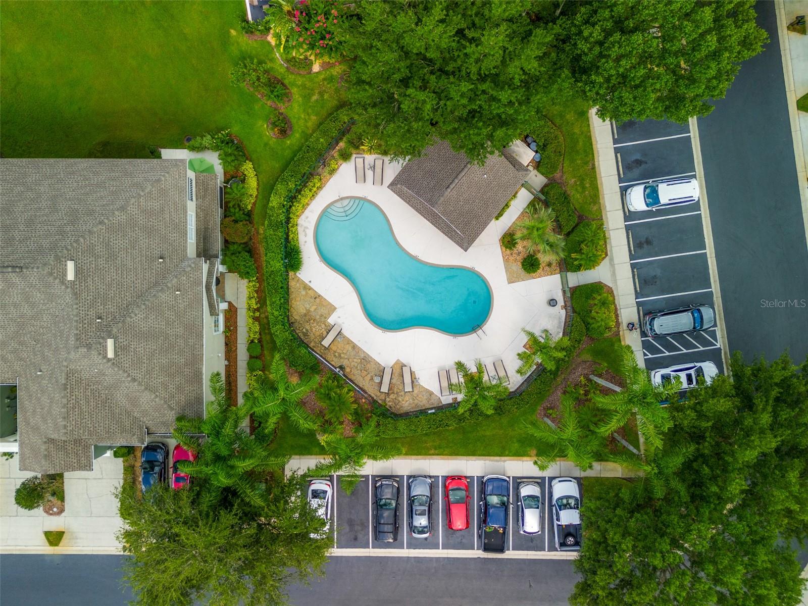 HUNTINGTON RIDGE TOWNHOMES - Residential Lease