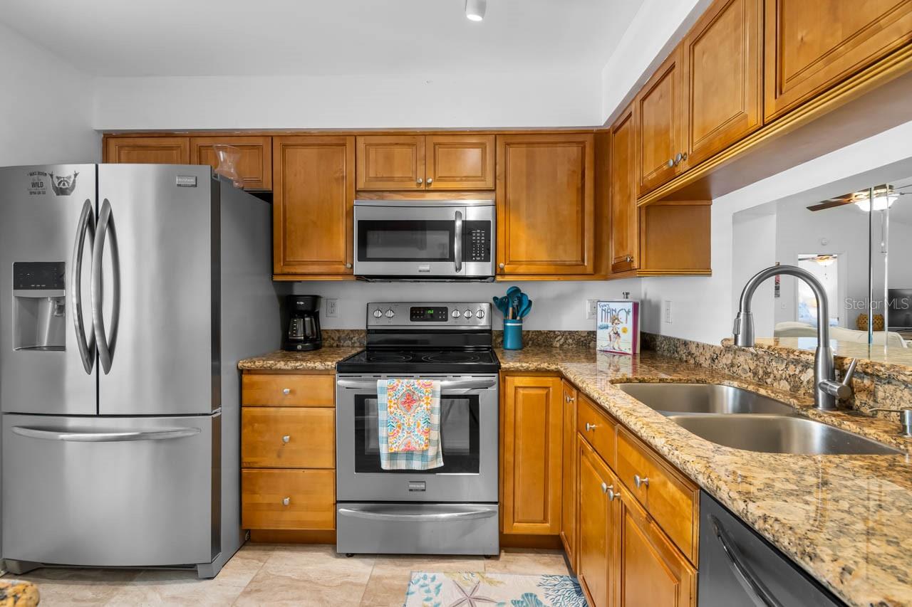 THE KNOLLS OF KINGS POINT II A - Residential