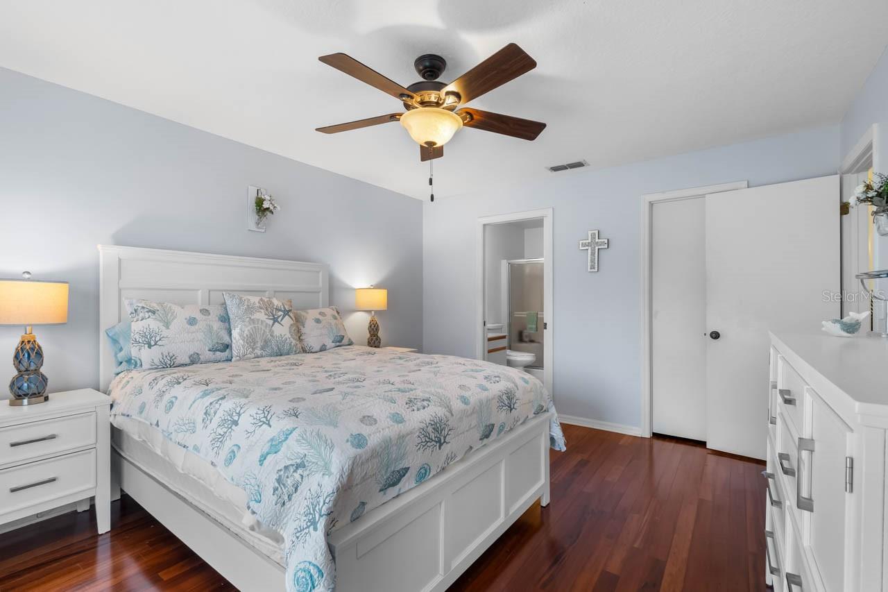 THE KNOLLS OF KINGS POINT II A - Residential