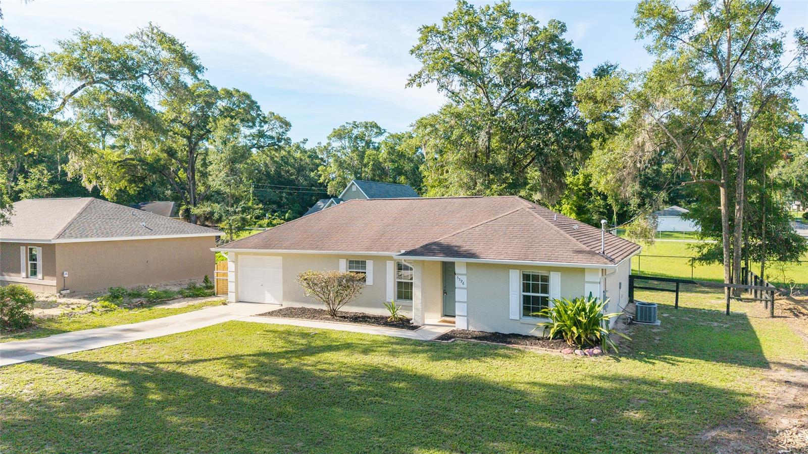 OCALA PARK ESTATE - Residential Lease