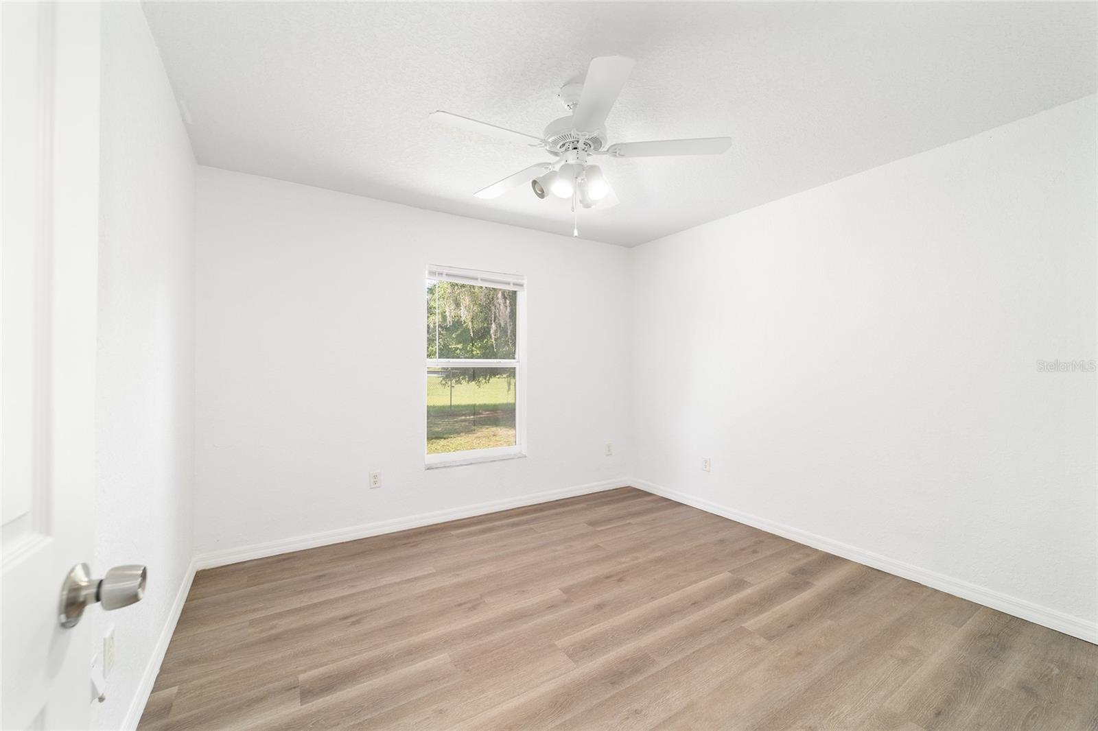 OCALA PARK ESTATE - Residential Lease