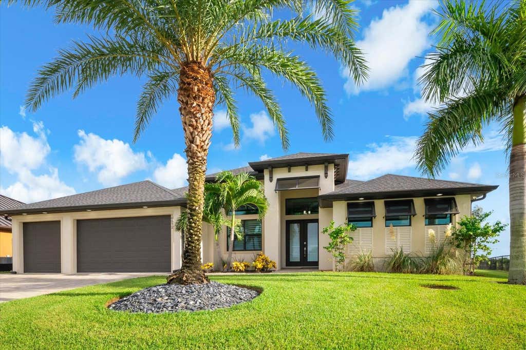 Photo of 10572 Rainsville Street, Port Charlotte, FL 33981 (MLS # D6148365)