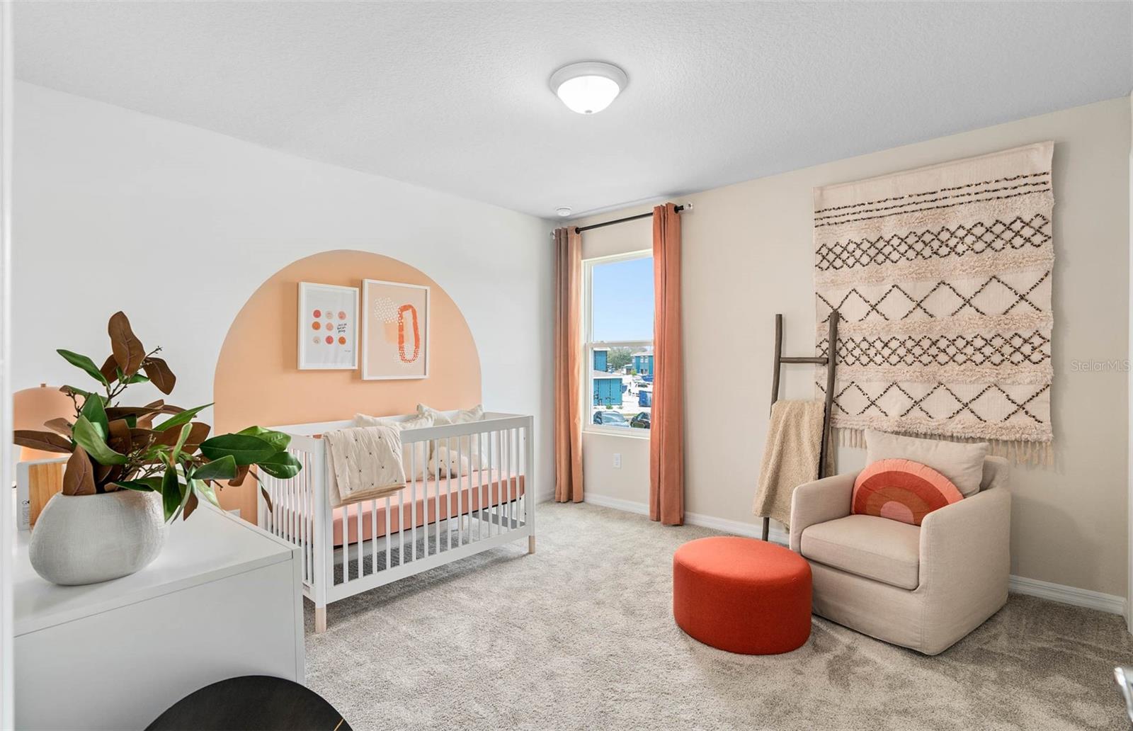 OVIEDO SQUARE - Residential