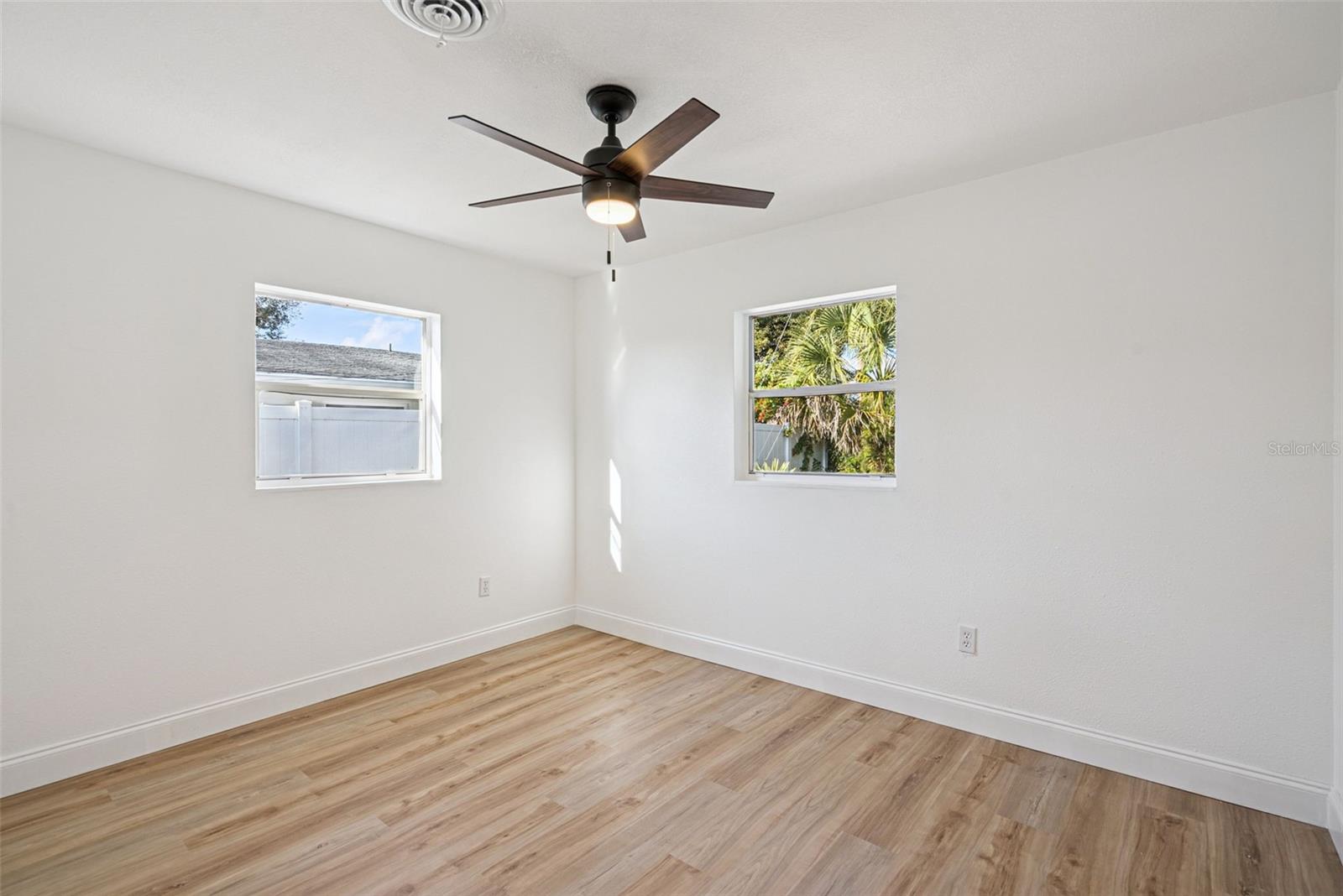 COUNTRY CLUB HEIGHTS ADD 02 - Residential