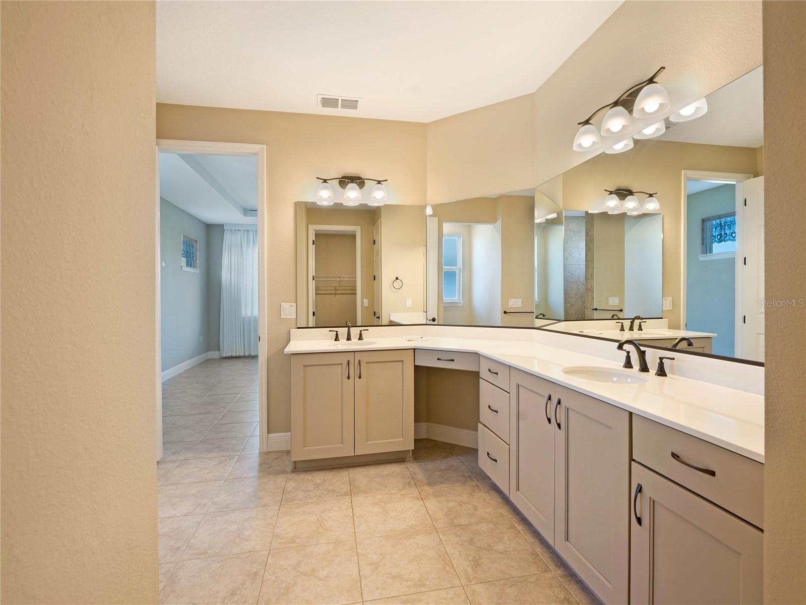 CANDLER HILLS WEST ASHFORD & B - Residential