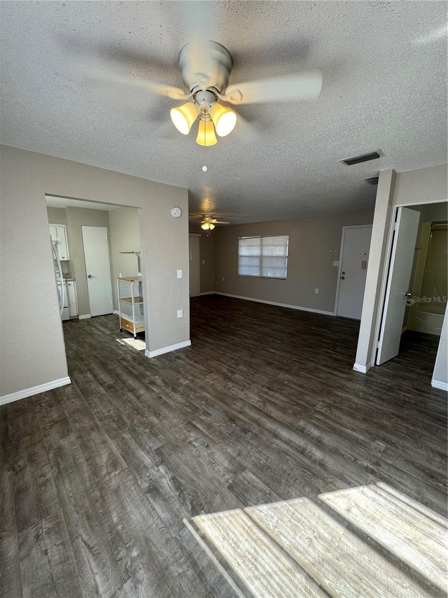 ST CLOUD 2ND TOWN OF - Residential Lease