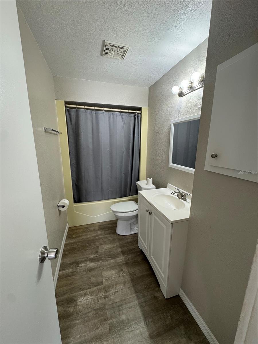 ST CLOUD 2ND TOWN OF - Residential Lease