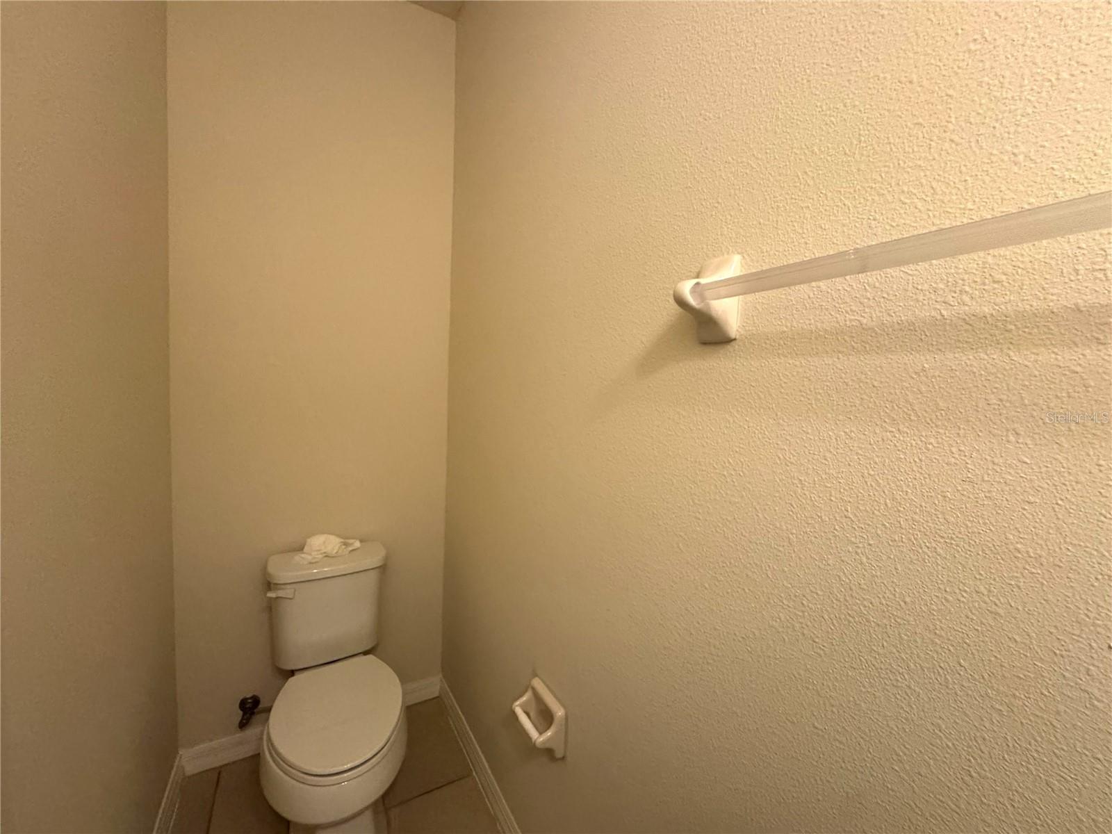 CENTRAL PARK TWNHMS - Residential Lease