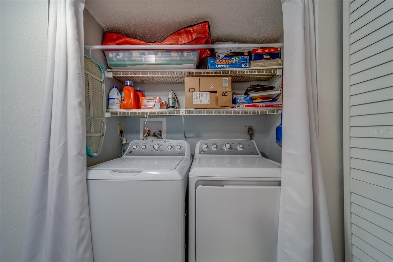 RUSTLEWOOD AT COUNTRYSIDE CONDO - Residential