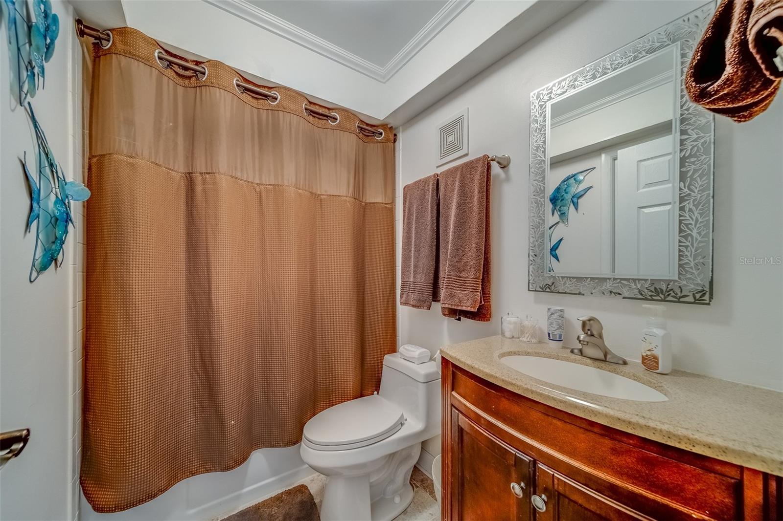 RUSTLEWOOD AT COUNTRYSIDE CONDO - Residential