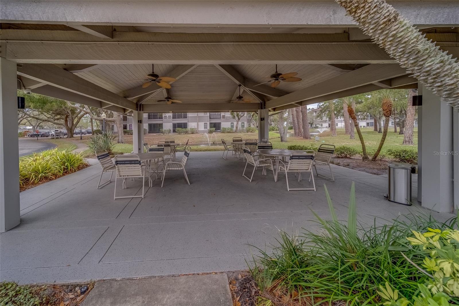 RUSTLEWOOD AT COUNTRYSIDE CONDO - Residential