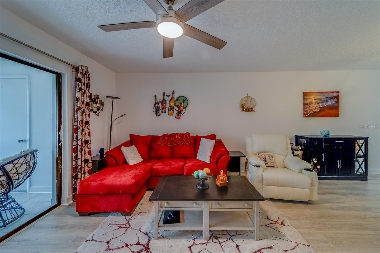 RUSTLEWOOD AT COUNTRYSIDE CONDO - Residential