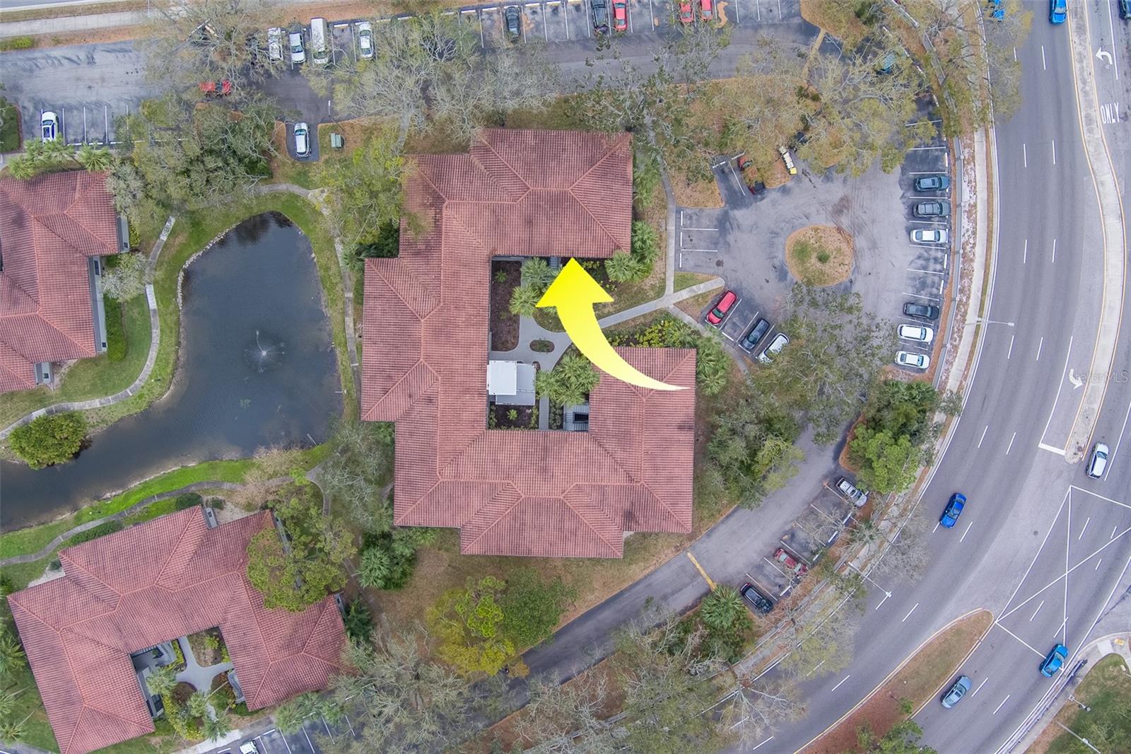 RUSTLEWOOD AT COUNTRYSIDE CONDO - Residential