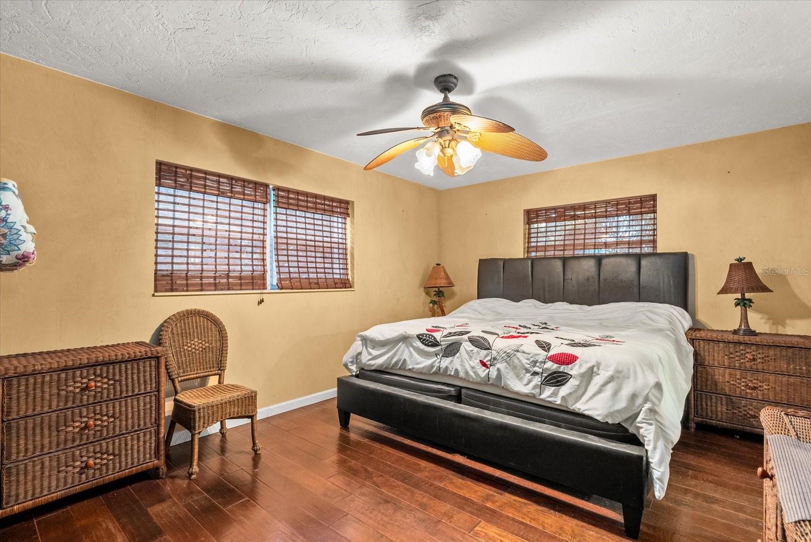 WARM MINERAL SPGS - Residential