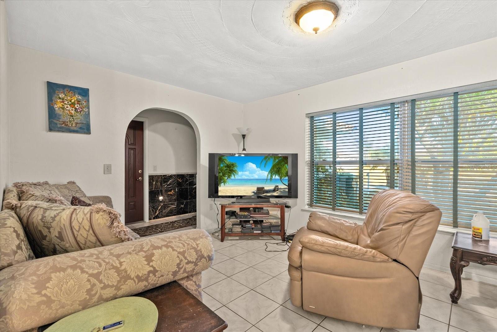 WARM MINERAL SPGS - Residential