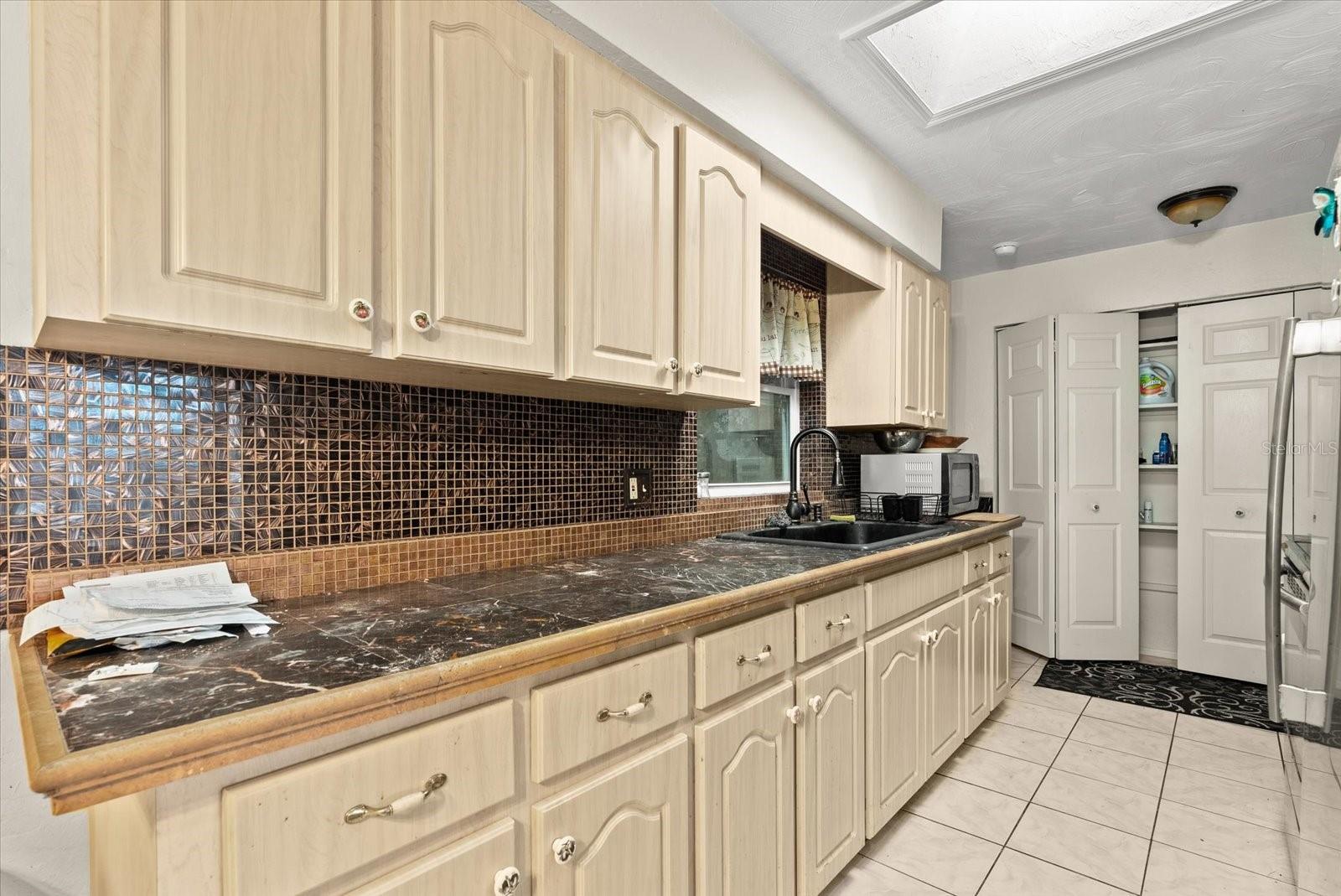 WARM MINERAL SPGS - Residential