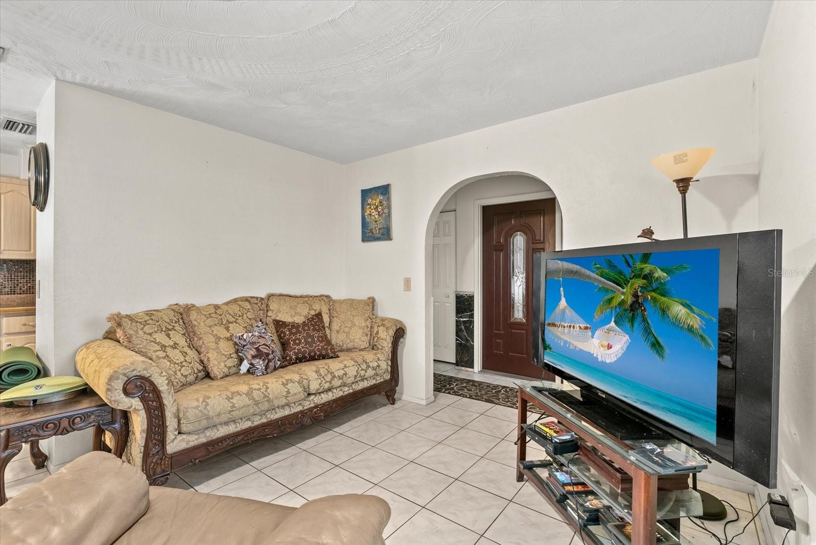 WARM MINERAL SPGS - Residential