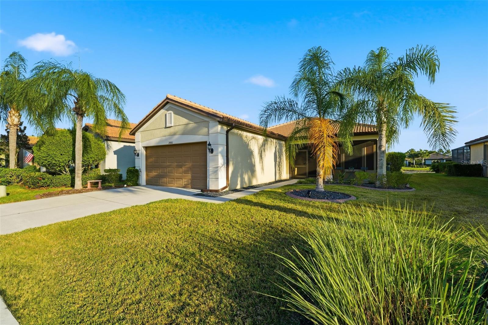 CYPRESS FALLS AT THE WOODLANDS - Residential