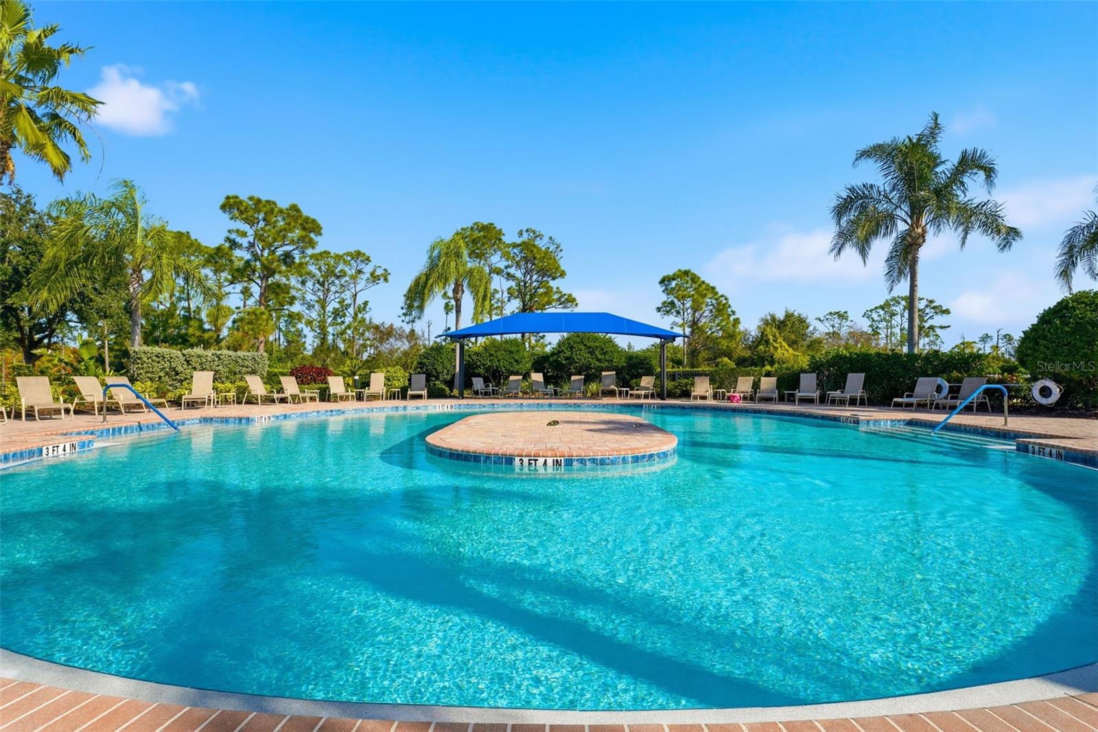 CYPRESS FALLS AT THE WOODLANDS - Residential