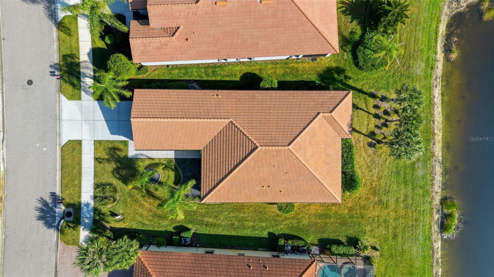 CYPRESS FALLS AT THE WOODLANDS - Residential