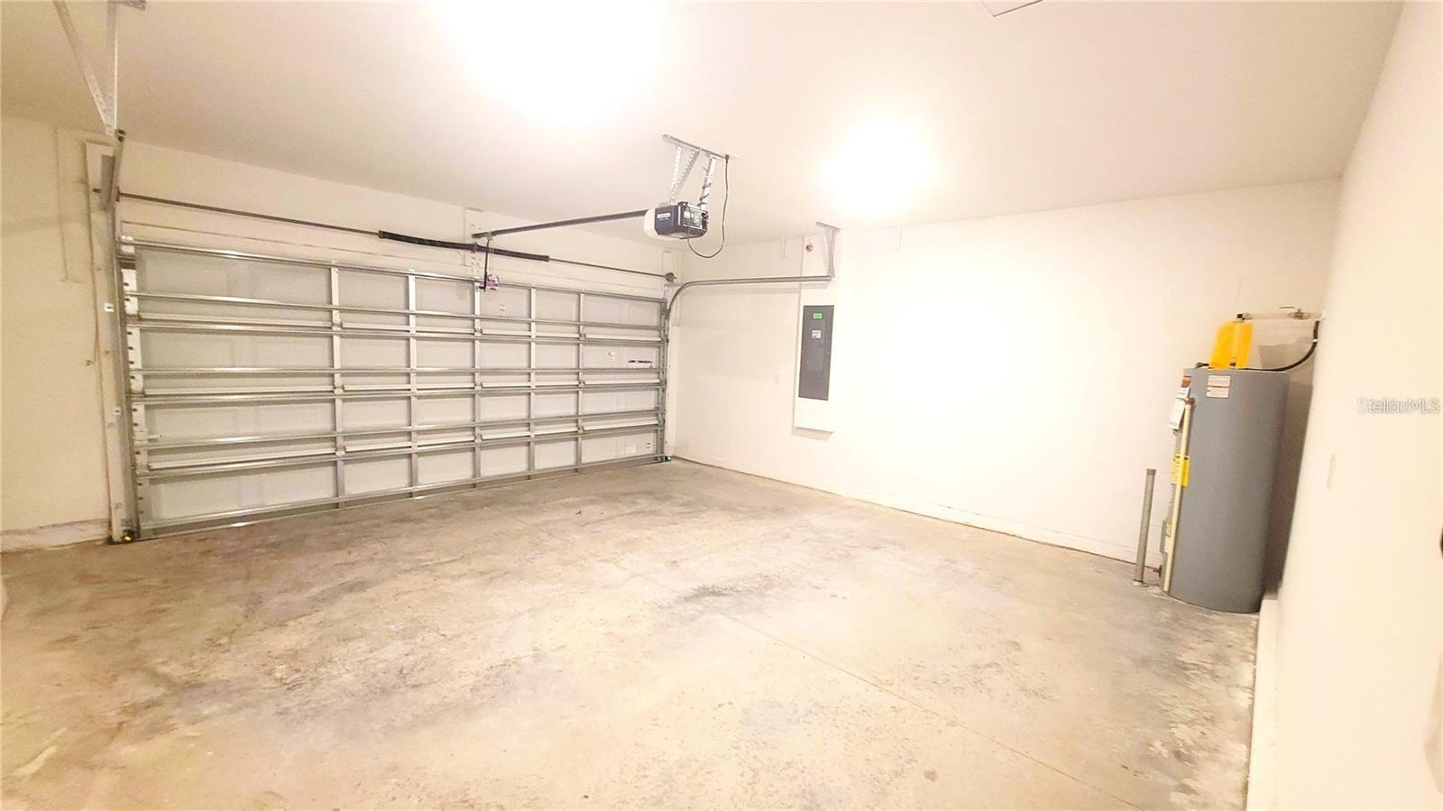 LEOMA'S LANDING - Residential Lease