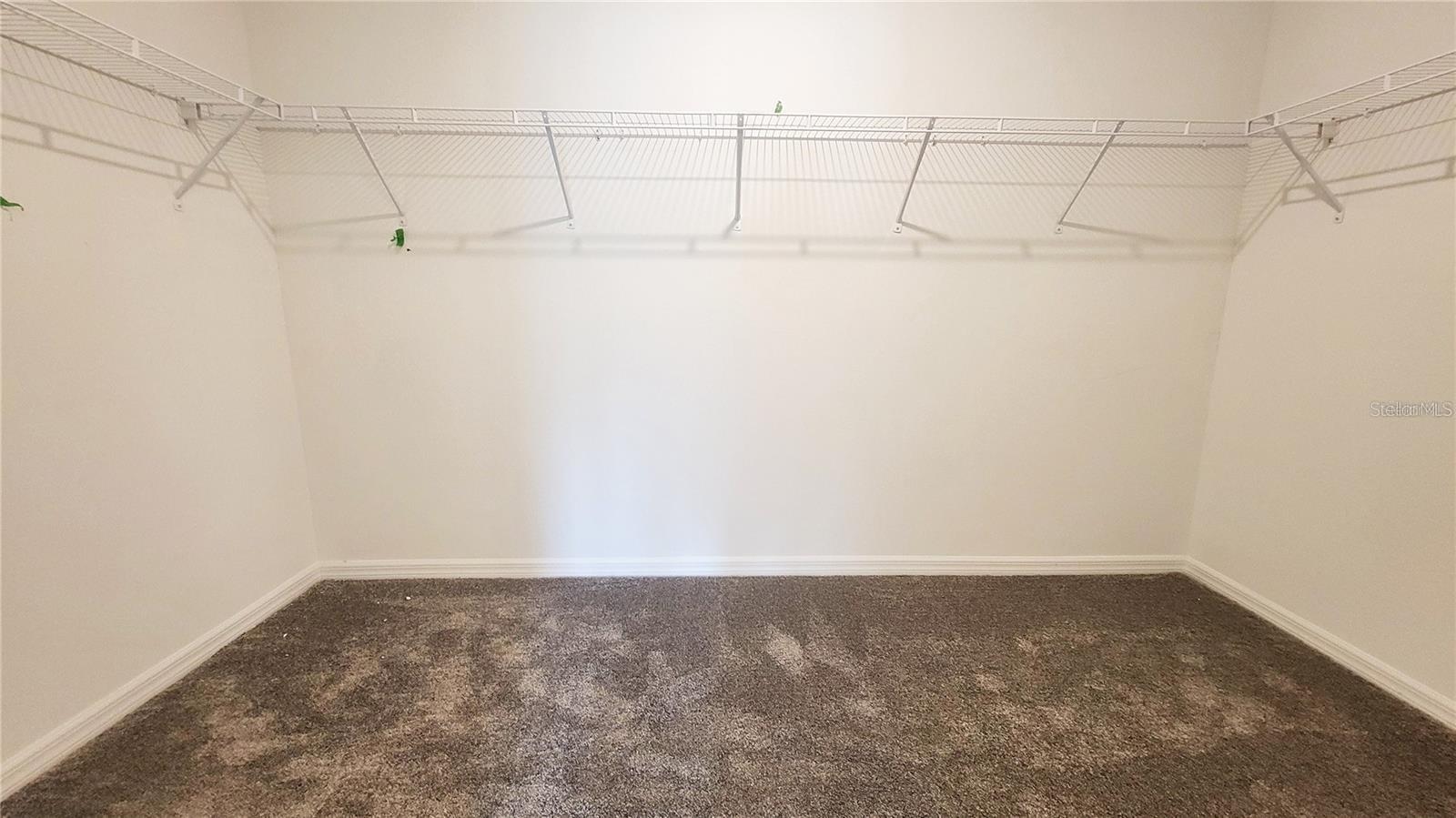 LEOMA'S LANDING - Residential Lease