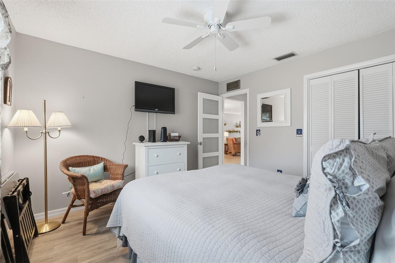 VILLAS OF BEACON GROVES - Residential