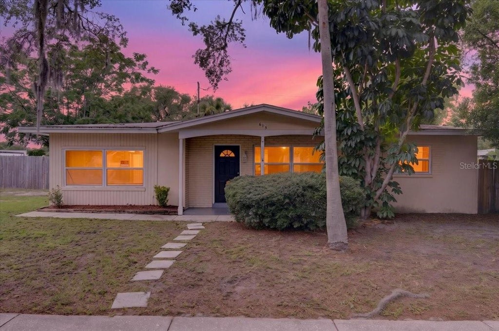 Photo of 615 5th Avenue N, Safety Harbor, FL 34695 (MLS # TB8513814)
