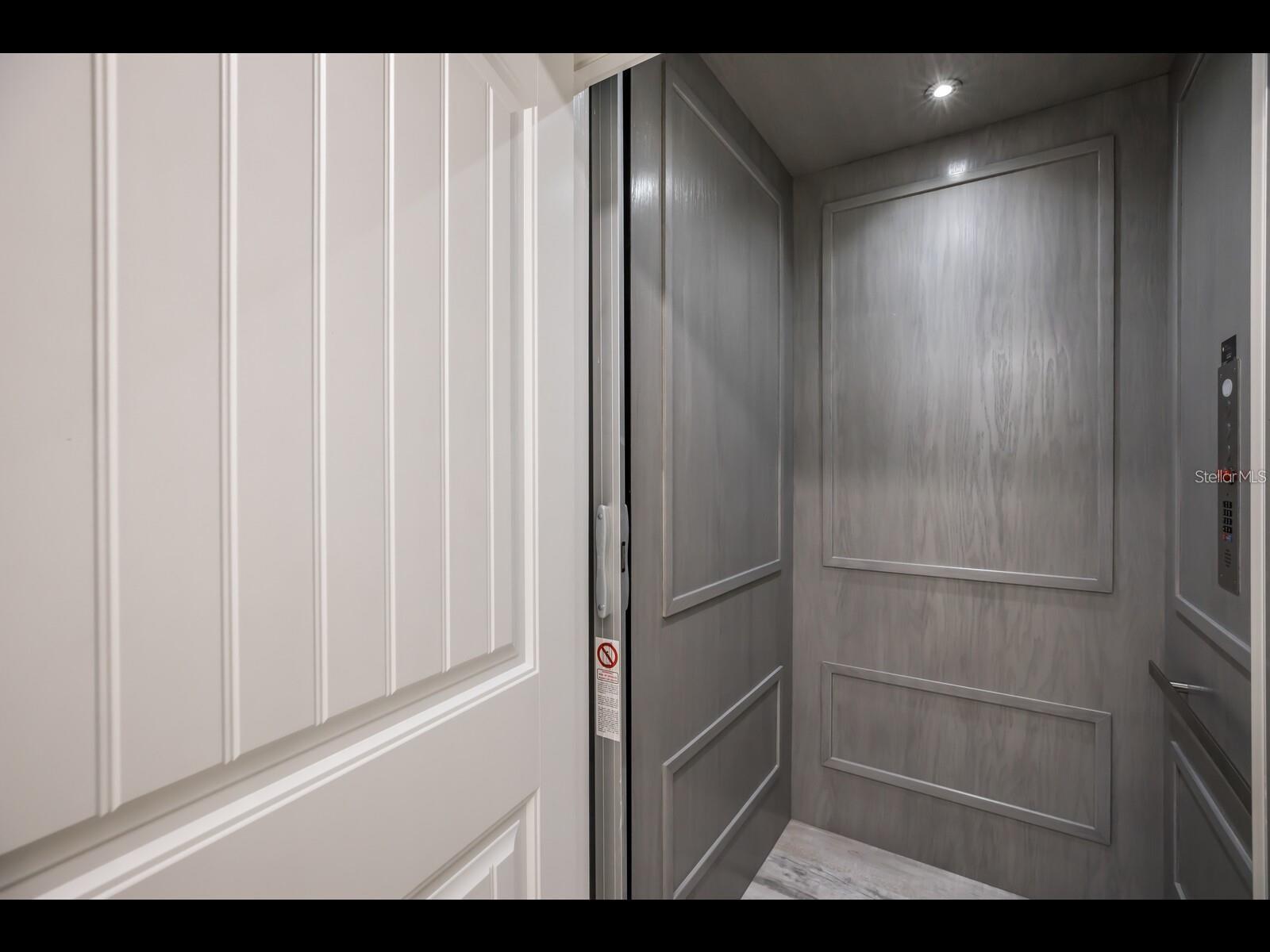 CASANAS SUB - Residential