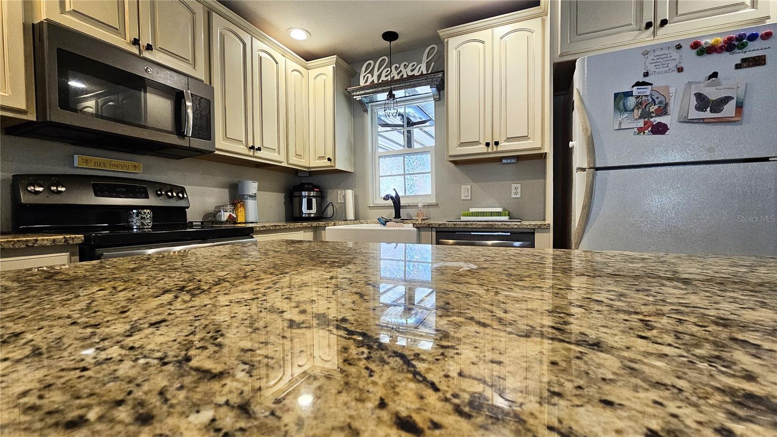 39772 MEADOWOOD LOOP