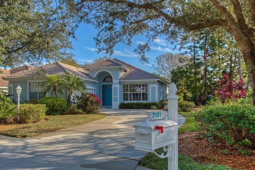 University Park Country Club single family home on an over sized lot. Welcome to this inviting open floor plan with volume ceiling and nice lake and natural bird views. This house offers a formal living room and dining room with a relaxing family room that views the pool and lake. Nice light colored stone Corian counters in the kitchen with eat-in breakfast table with pool and lake views to enjoy your morning coffee or tea. This three bedroom with King in master, Queen and twin trundle bed in other bedrooms is made to accommodate your guest.  This house and community offers an up graded cable package and high speed internet. The private salt water pool does have heating options for and additional fee. This gated community does offer tenants a Trail membership to play golf at an extra fee through University Park Country Club. This community is great location to many restaurants, major Shopping Mall, Parks for strolls, 25 min drive to beaches or Downtown Sarasota for opera or theater for much enjoyment. This owner would consider a long term or short rentals.