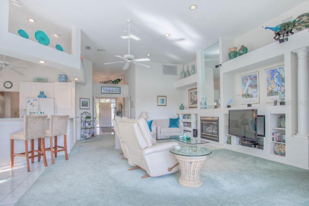 VIRGINIA WATER UNIT III - Residential Lease