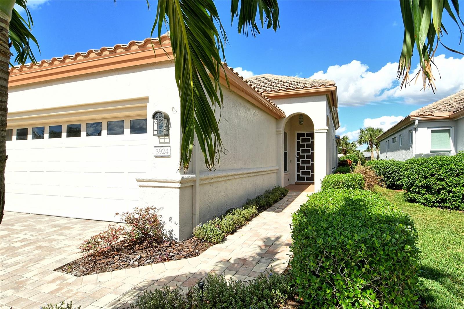 3924 ALAMANDA DRIVE
