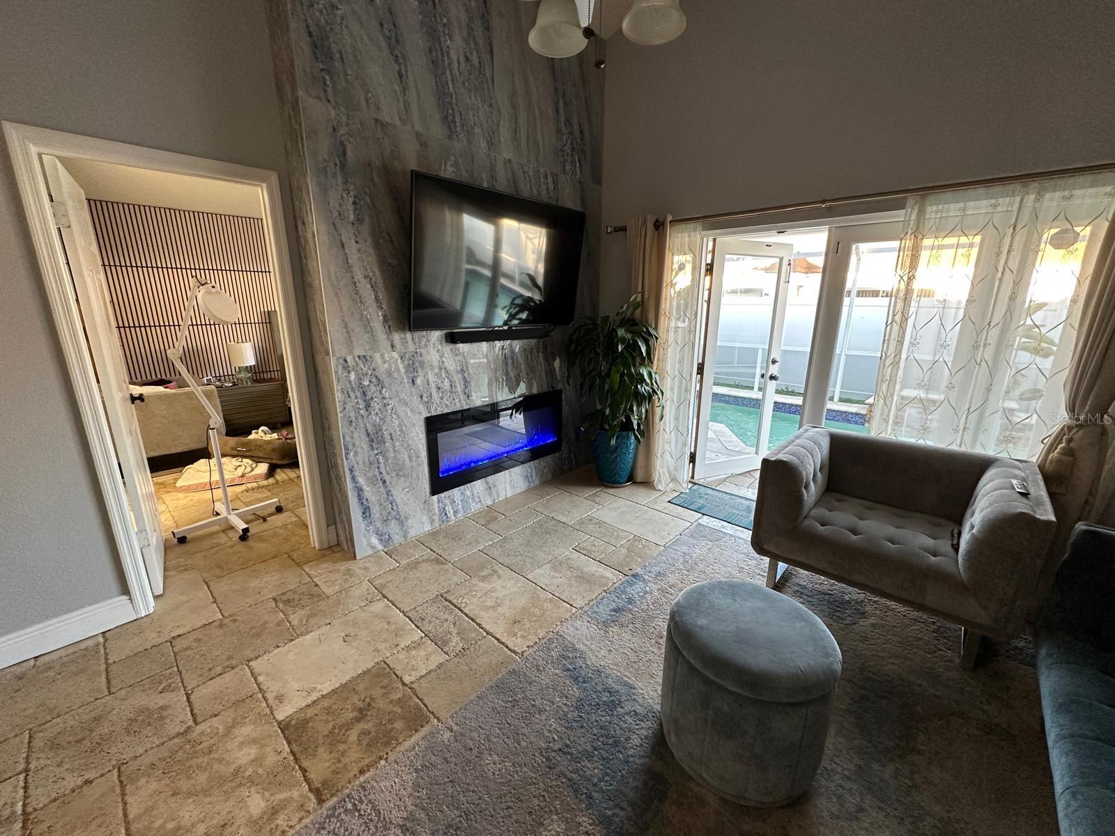 HAMPTON PARK UNIT 4 - Residential