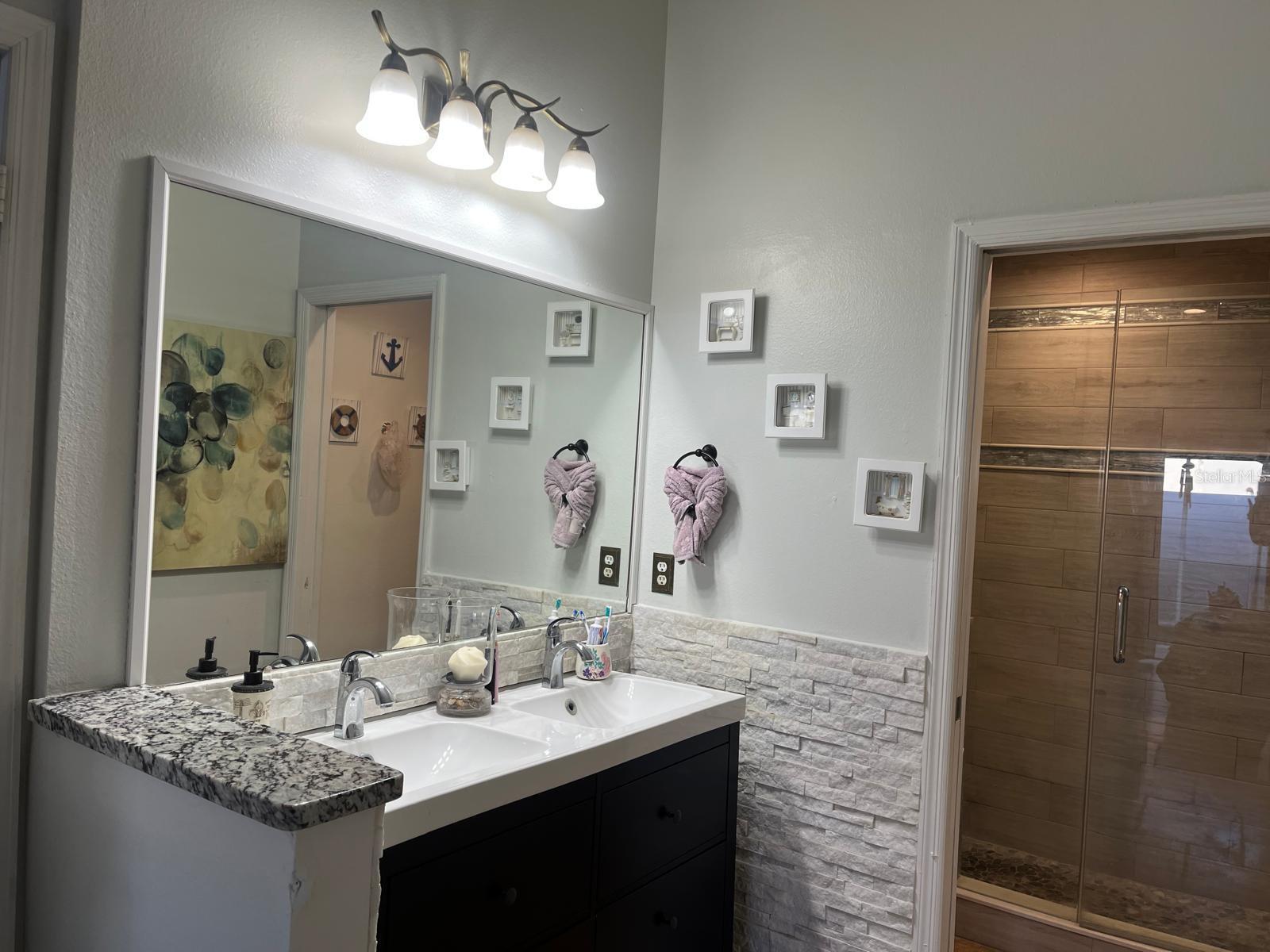 HAMPTON PARK UNIT 4 - Residential