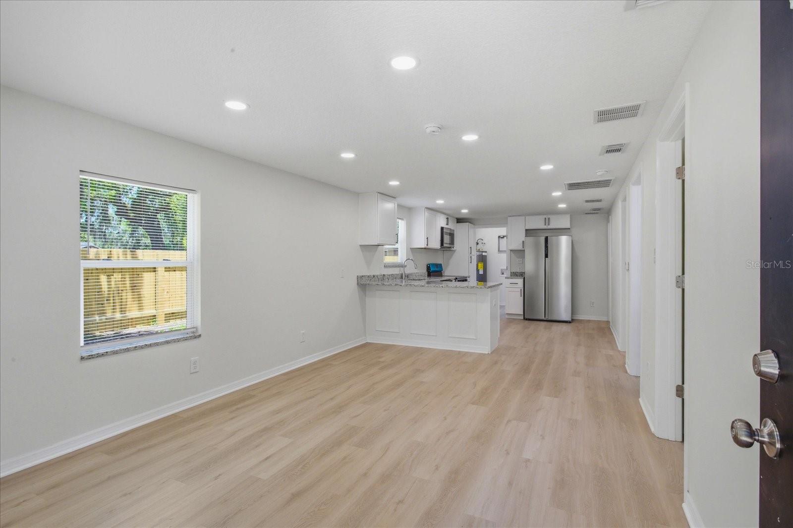 OAKRIDGE - Residential