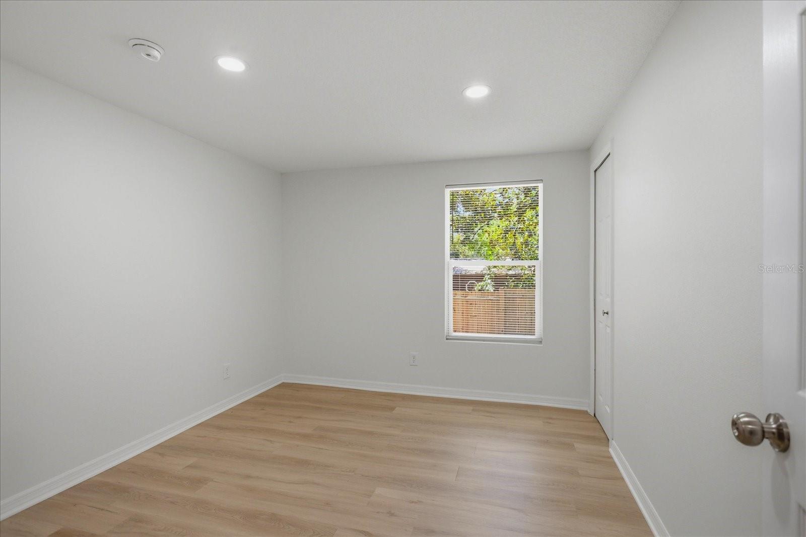 OAKRIDGE - Residential