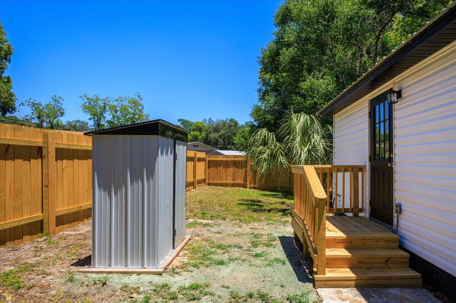 OAKRIDGE - Residential